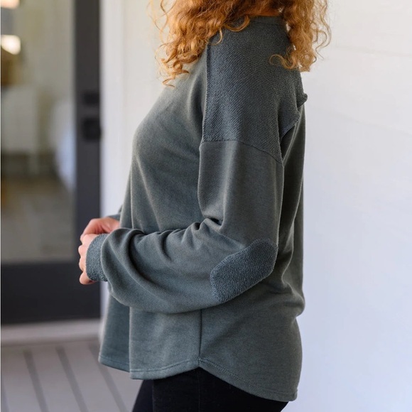 Lightweight French Terry Hunter Green Long Sleeve Top - Picture 5 of 10